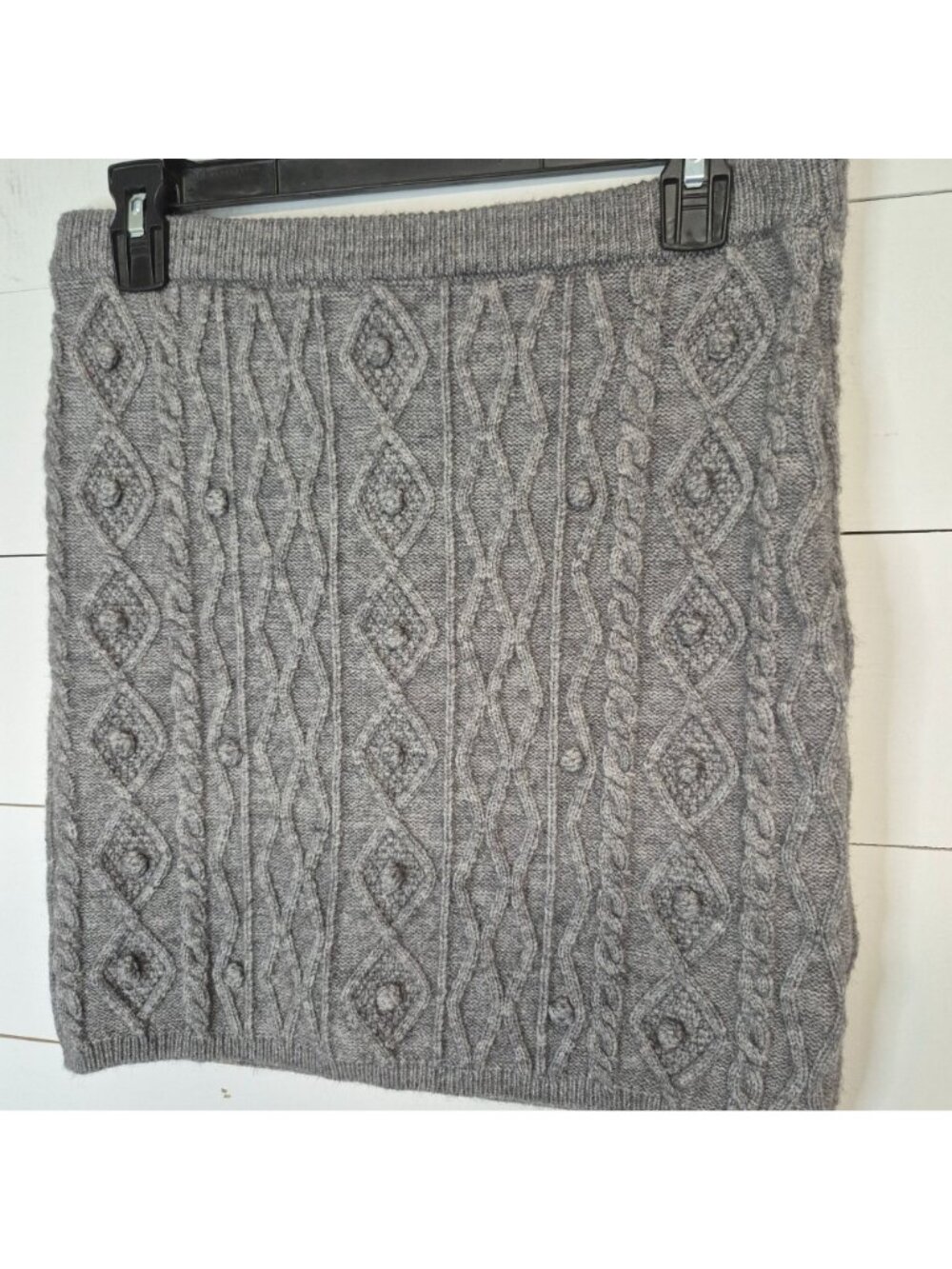 ASTR The Label Gray Cable Knit Sweater Skirt Size M - Picture 2 of 6